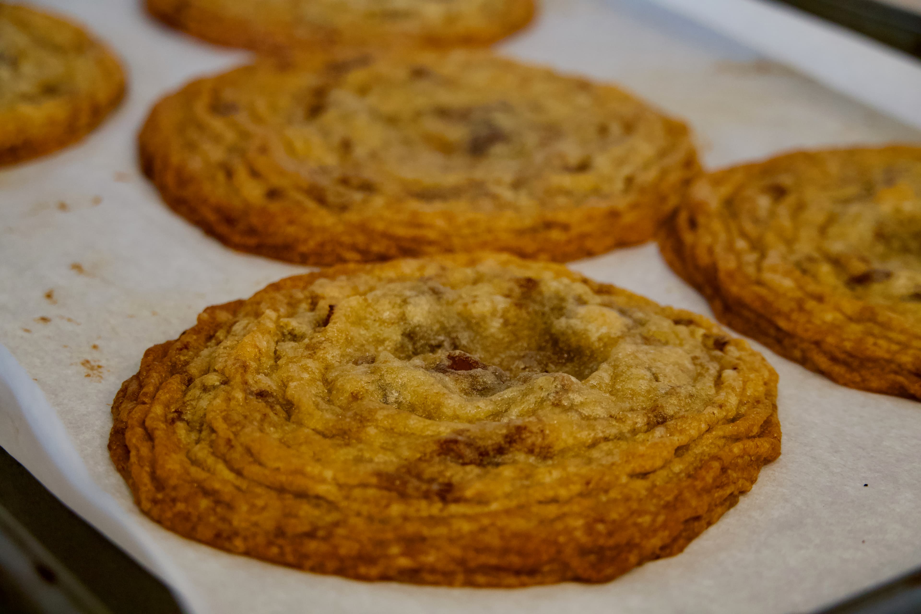 homemade chocolate chip crinkle cookies